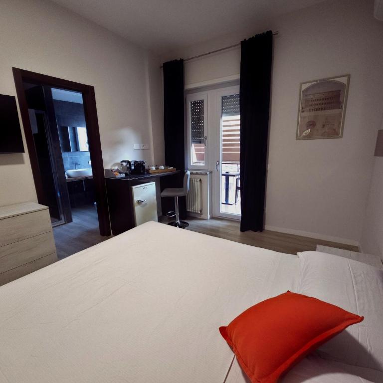 Piol Guest House - Ampia Camera Matrimoniale - 17