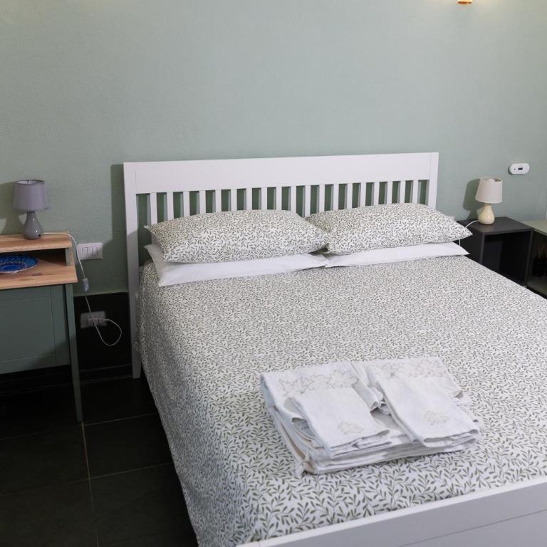 Villa Fatta di Sogni - Camera Matrimoniale con Bagno Privato - 40
