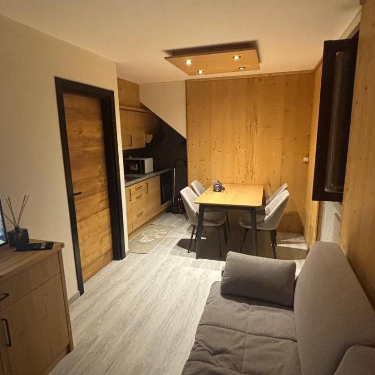 Livigno baita MiSa - One-Bedroom Apartment with Balcony and Mountain View - 10