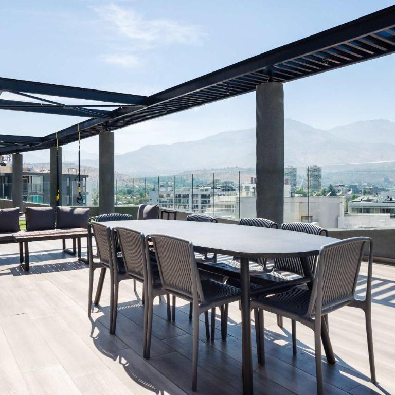 Las Condes 2BR Apt Pool & Views for 5 - Apartment - 31