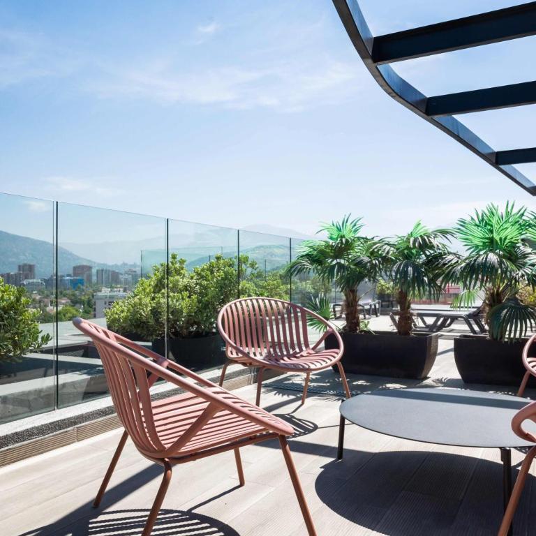 Las Condes 2BR Apt Pool & Views for 5 - Apartment - 33