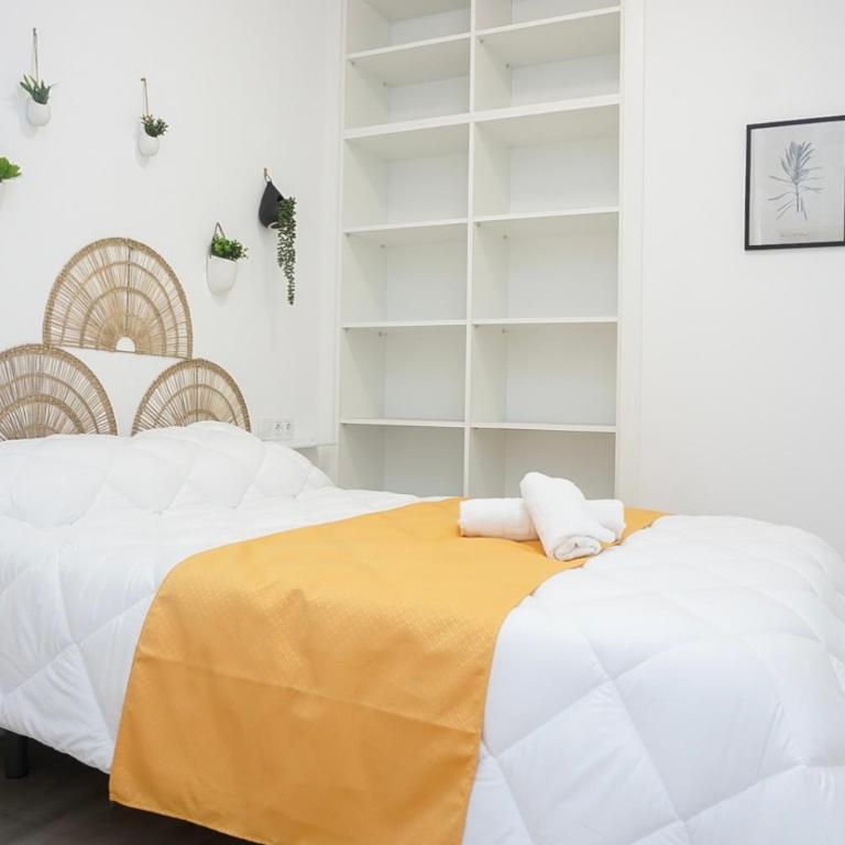 La Plaza Living - Deluxe Room - 5