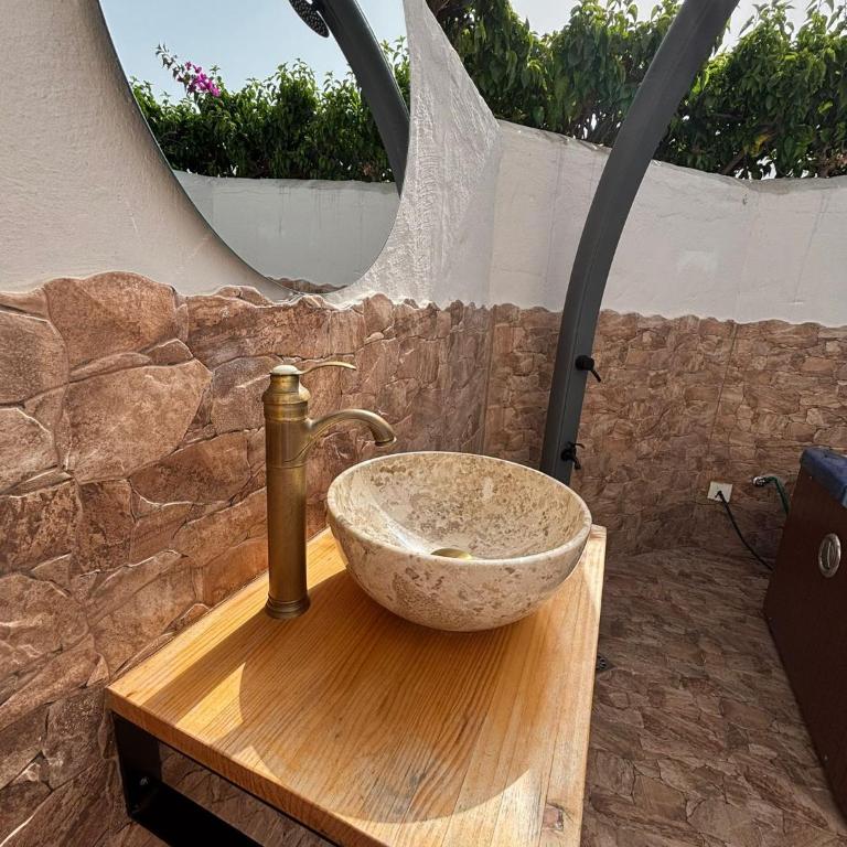 Flamboyant Tree Garden Holiday Home - Casa de 2 dormitorios - 50