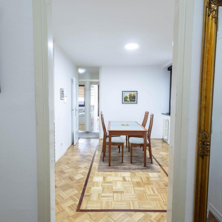 Panorama Point - Two-Bedroom Apartment - 46