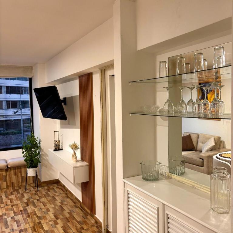 Acogedor departamento en Malecón Balta con Piscina - One-Bedroom Apartment - 6