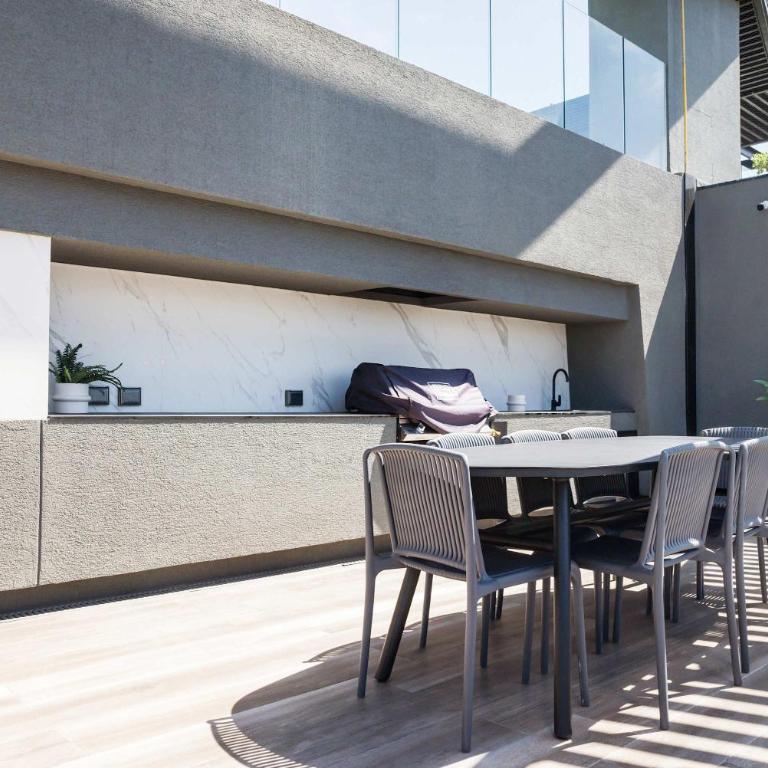 Stylish 1-BR Urban Oasis for 3 in Las Condes - Apartment - 51