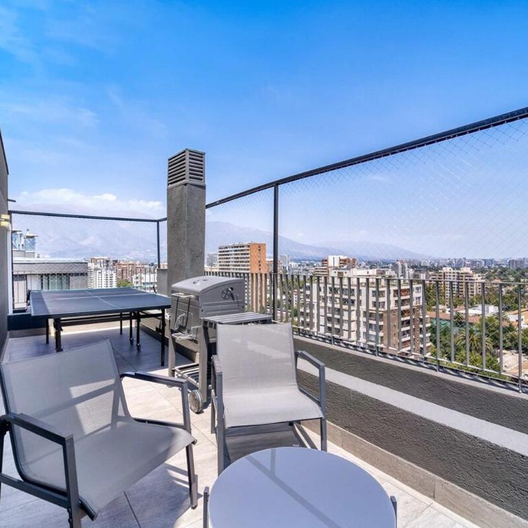 Espacio Urbano- 3D with Wifi - Three-Bedroom Apartment with View - 8