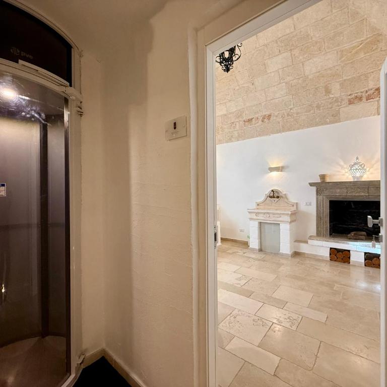 Vittorio Emanuele Charming Suites - Camera King con Vasca Idromassaggio - 1