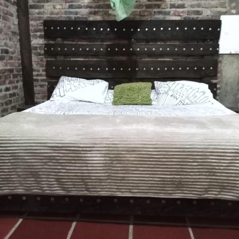 Casa de descanso los troncos - Three-Bedroom Vacation Home - 4