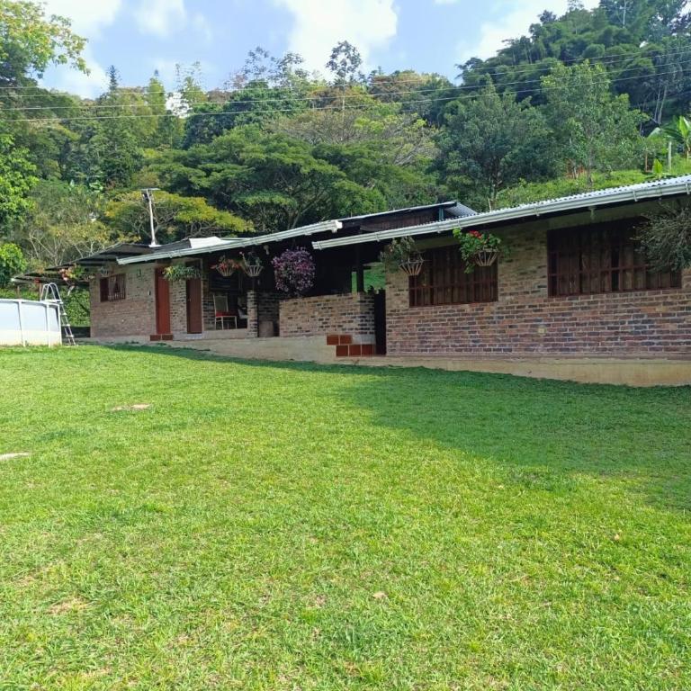 Casa de descanso los troncos - Three-Bedroom Vacation Home - 5