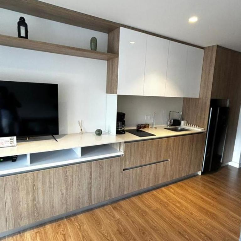 Corferias, Suite ejecutiva con parking y WiFi ultrarrápido 400 Mb - Apartamento de 1 dormitorio - 12