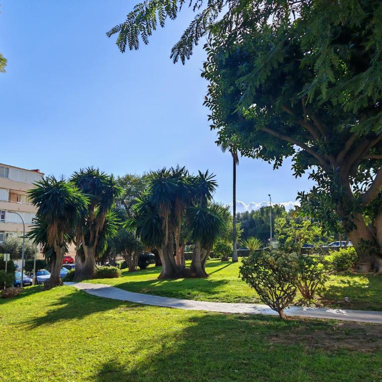 Luxury 3-bedroom apartment with magnific terrase close to beach Carihuela - Apartamento Premium de 3 dormitorios con balcón - 19