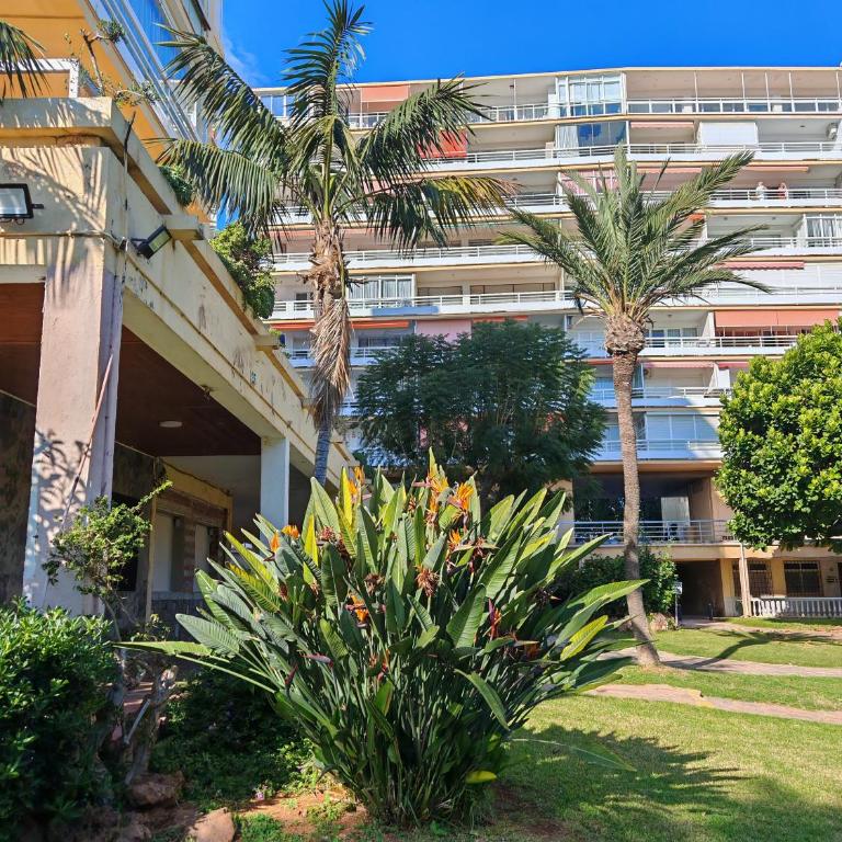 Luxury 3-bedroom apartment with magnific terrase close to beach Carihuela - Apartamento Premium de 3 dormitorios con balcón - 21