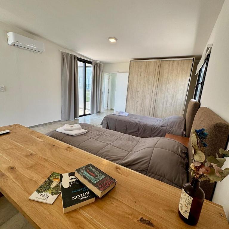 Duplex con pileta frente a lago Los Molinos - Casa de 2 dormitorios - 32