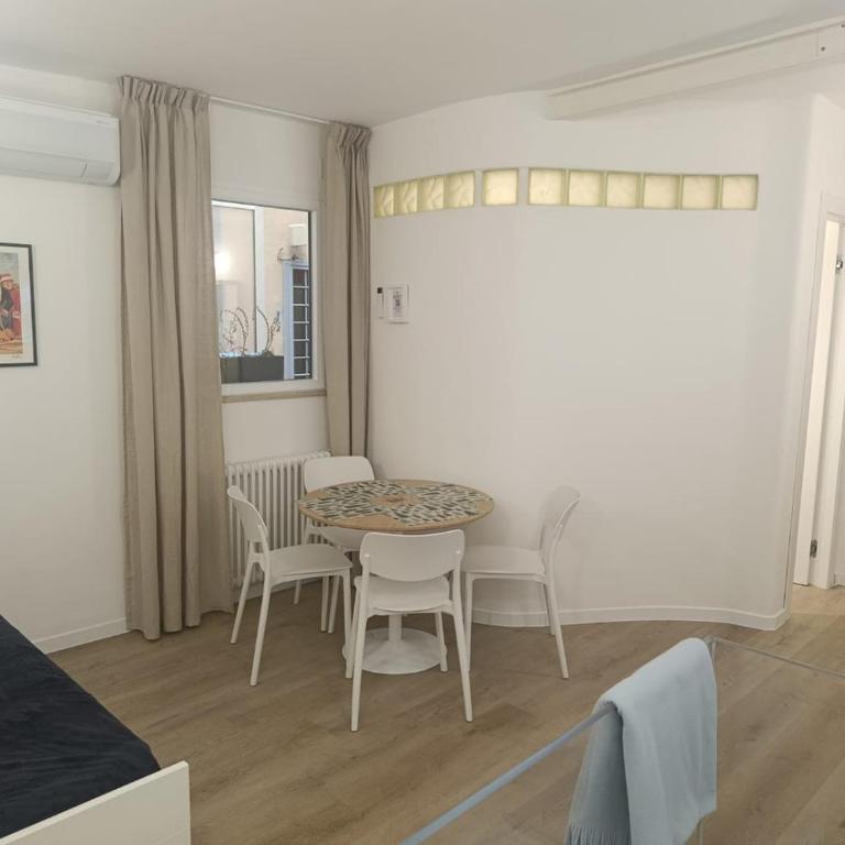 Near the Colosseum Apartment - Appartamento con 1 Camera da Letto - 9