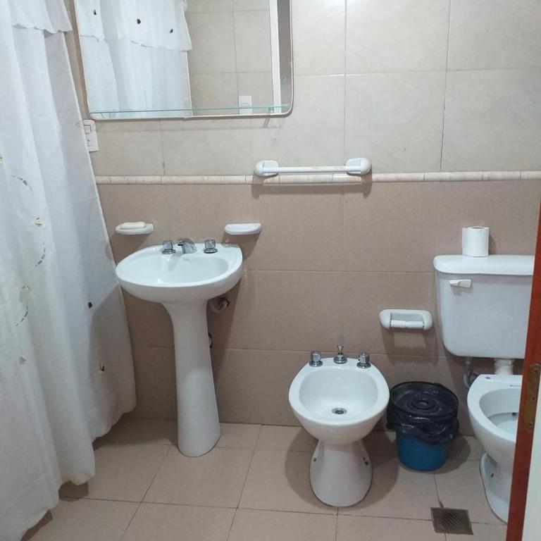 Casa TAFI - Three-Bedroom House - 7