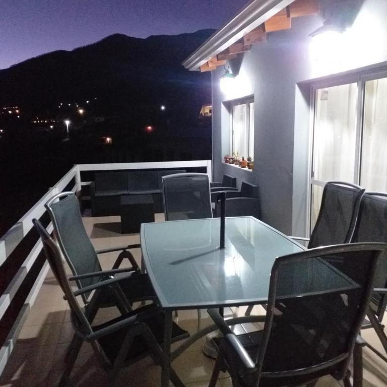 Casa TAFI - Three-Bedroom House - 10