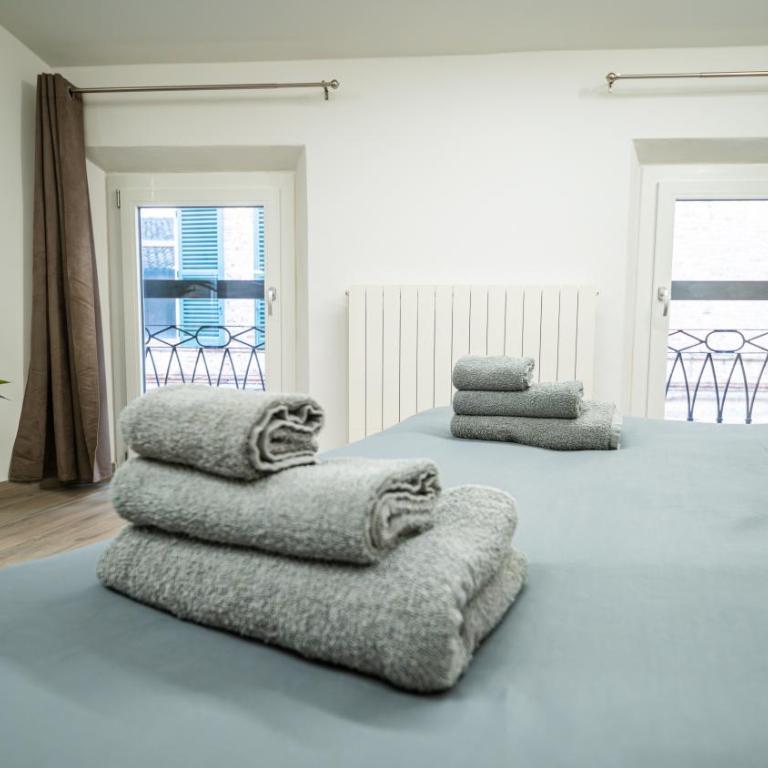 ESTENSIA Room & Suite - Camera King con Balcone - 5