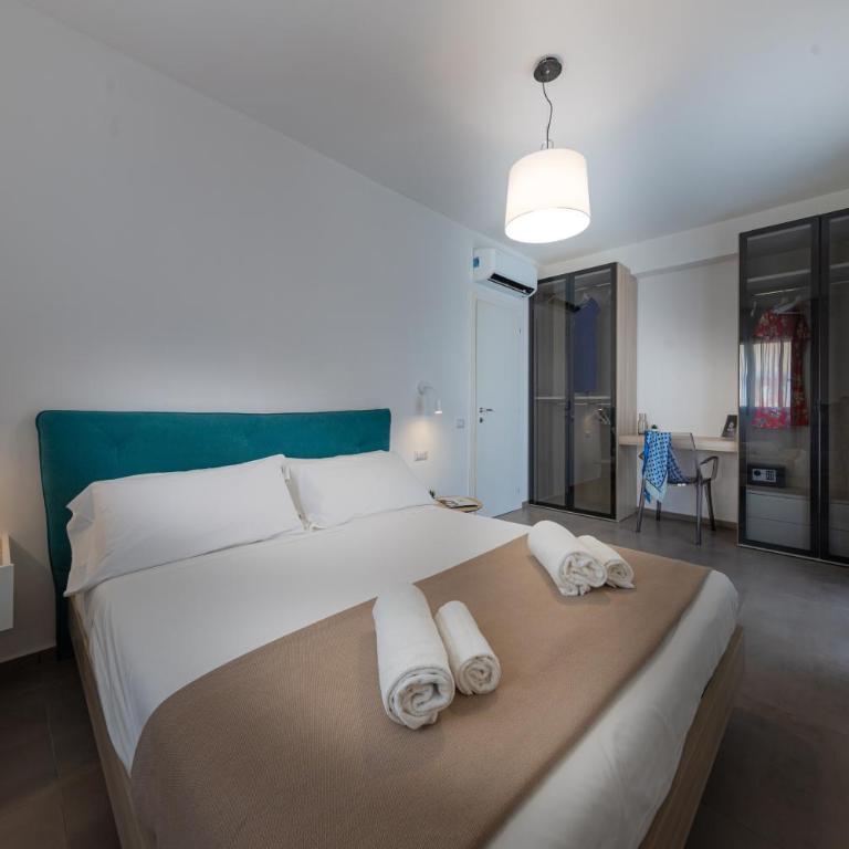Gelso Bianco Collection Apartments - Apartment with Pool View - 28