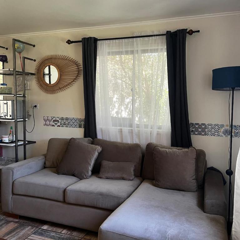 Mels House Batuco - Three-Bedroom House - 20