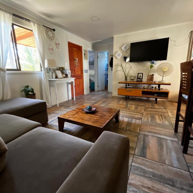 Mels House Batuco - Three-Bedroom House - 32