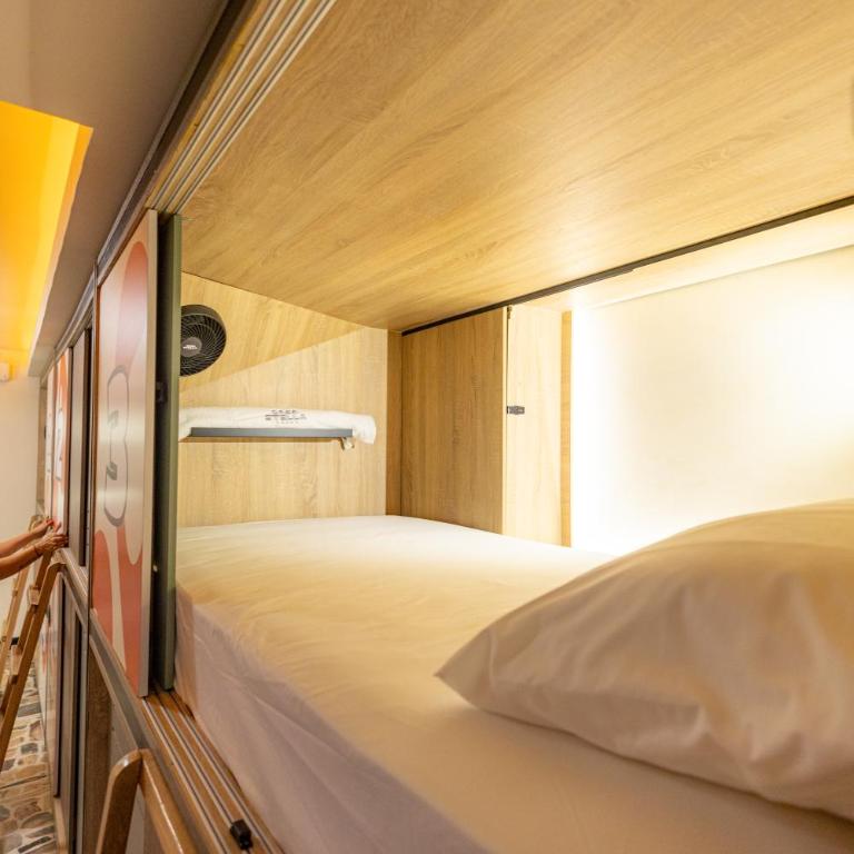 Casa Stella Rooms - 10-Bed Mixed Dormitory Room - 8
