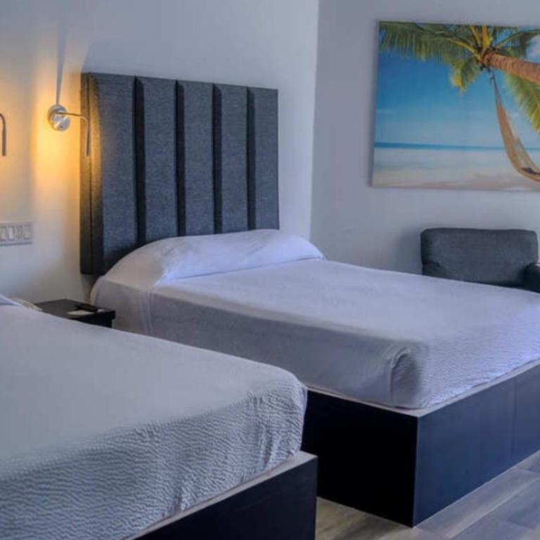 Hotel Playa Bonita Resort - Deluxe Double Room with Two Double Beds - 3