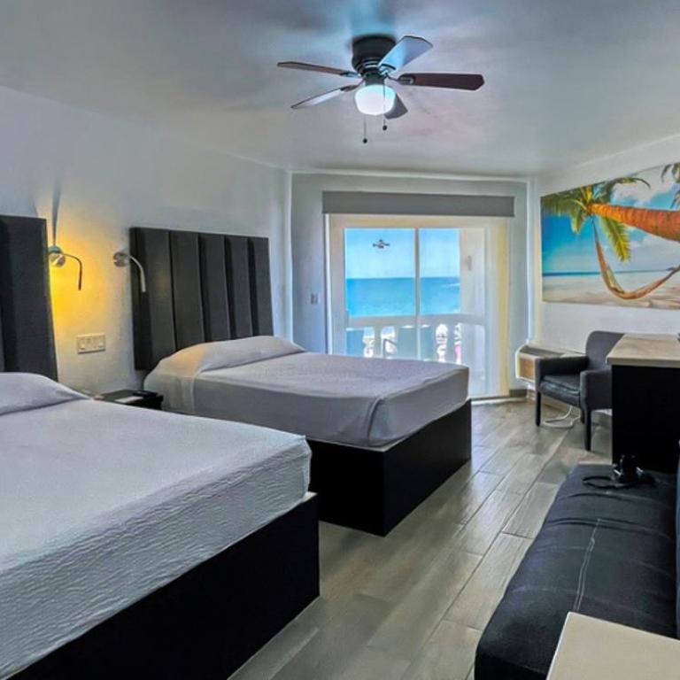 Hotel Playa Bonita Resort - Deluxe Double Room with Two Double Beds - 1