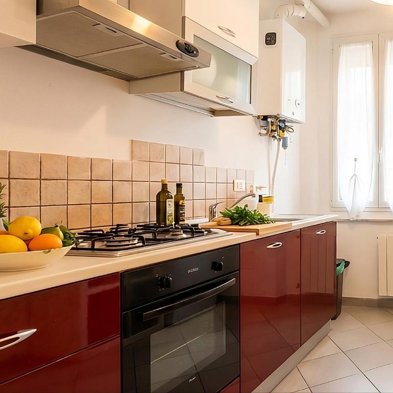 Ponte per la Sardegna e la Corsica dalla Toscana Family Apartment private parking - Two-Bedroom Apartment - 16