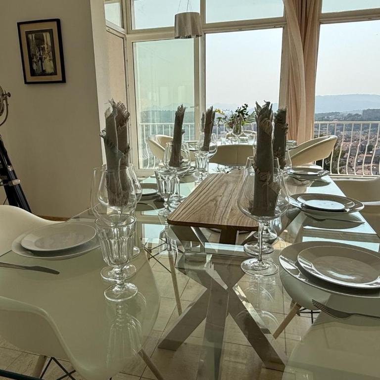 Grande villa, 6 chambres, vue mer, montagne & ville de Cannes - Villa - 13