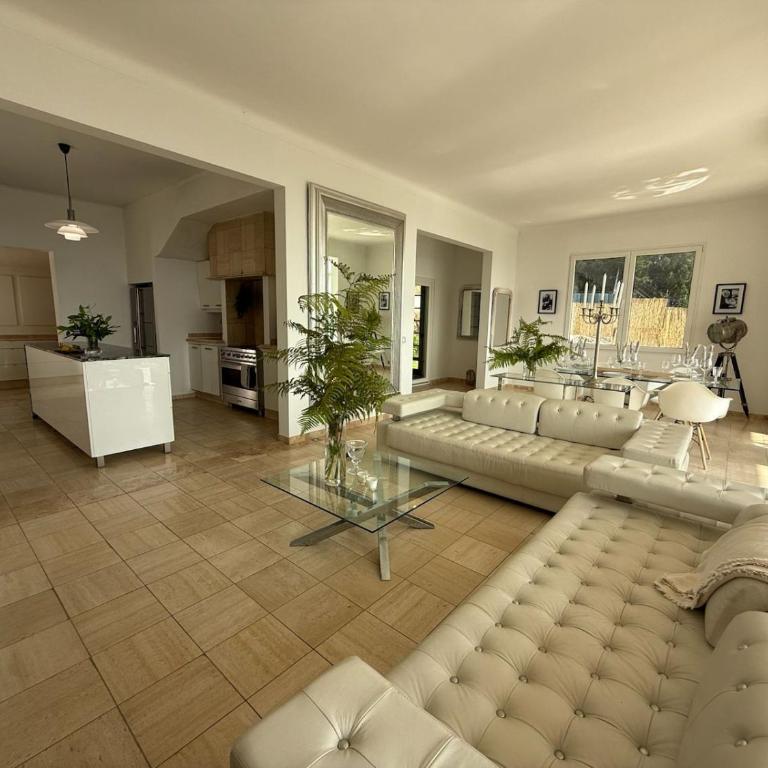 Grande villa, 6 chambres, vue mer, montagne & ville de Cannes - Villa - 16