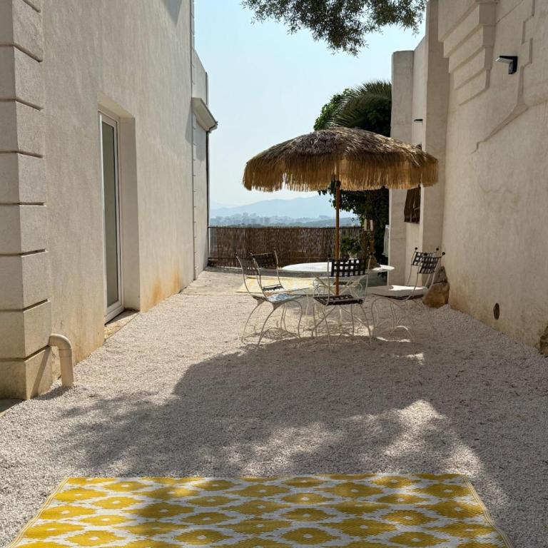 Grande villa, 6 chambres, vue mer, montagne & ville de Cannes - Villa - 20