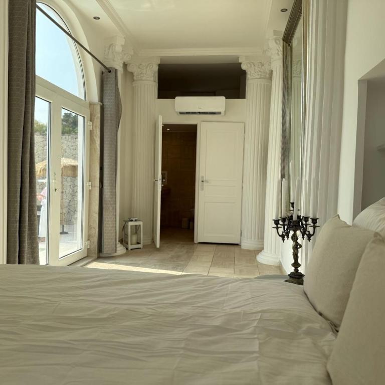 Grande villa, 6 chambres, vue mer, montagne & ville de Cannes - Villa - 43