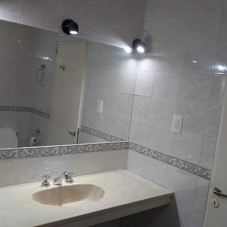 lisandro - Three-Bedroom Apartment - 5