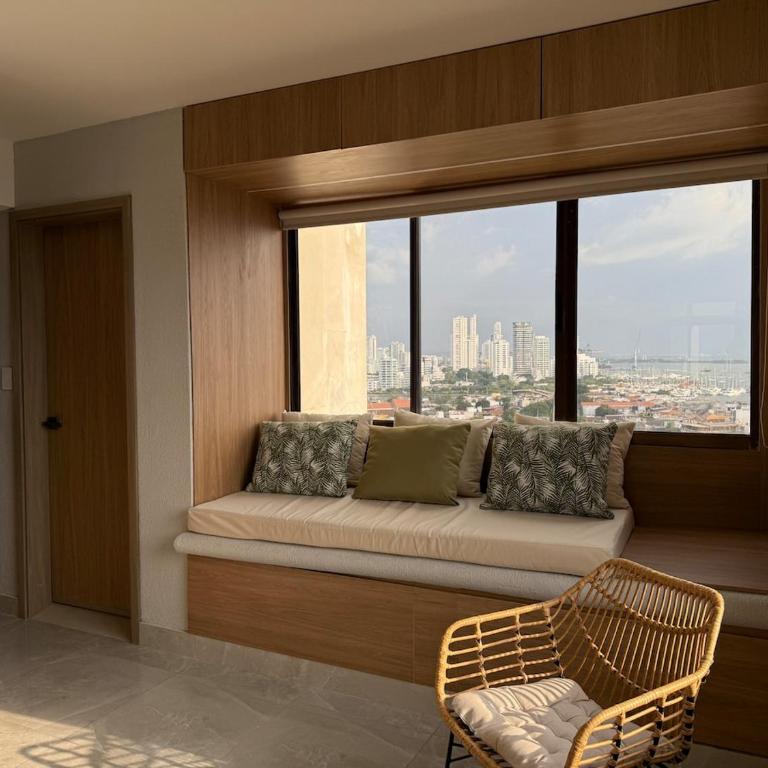 NEW Unique 270º view above the city walls - One-Bedroom Apartment - 31
