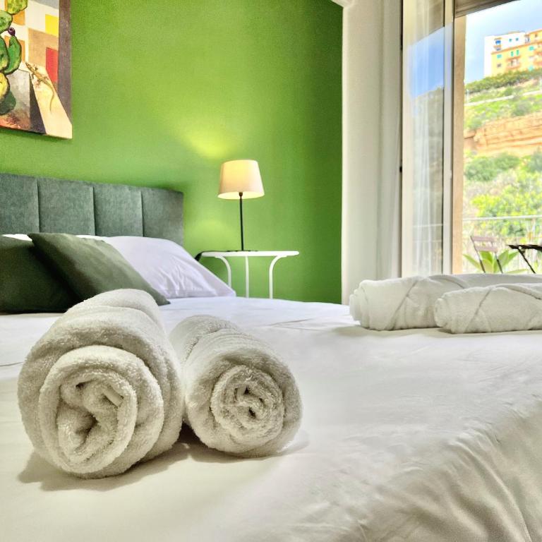 Efebo Aeterna - Rooms with Garden View - Camera Matrimoniale Deluxe con Balcone - 4