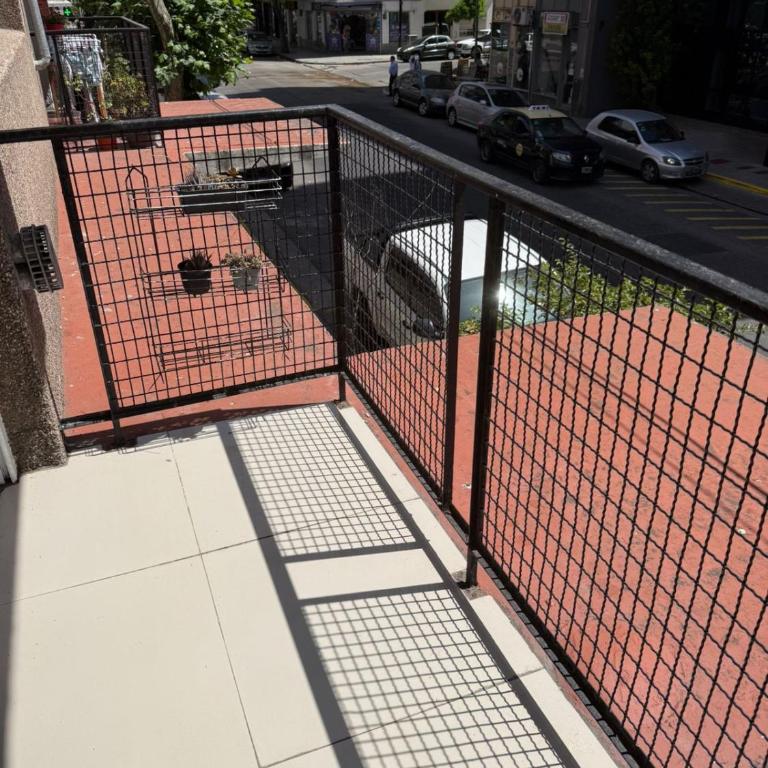 Departamento 2 ambientes Zona Shopping Aldrey - 4 personas - One-Bedroom Apartment - 4