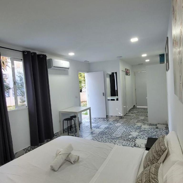 AYZ Silvela - Auto check-in property - Estudio - 5