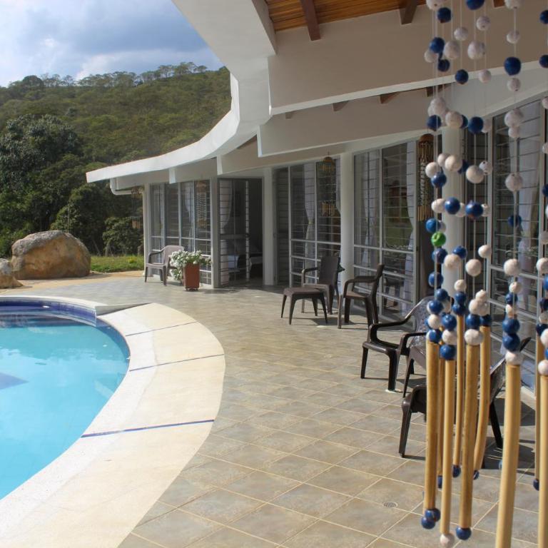 Casa Merak Villa de Lujo con Piscina Infinita y Vista 360 Desconexión Total Oiba Santander - Villa Superior - 12