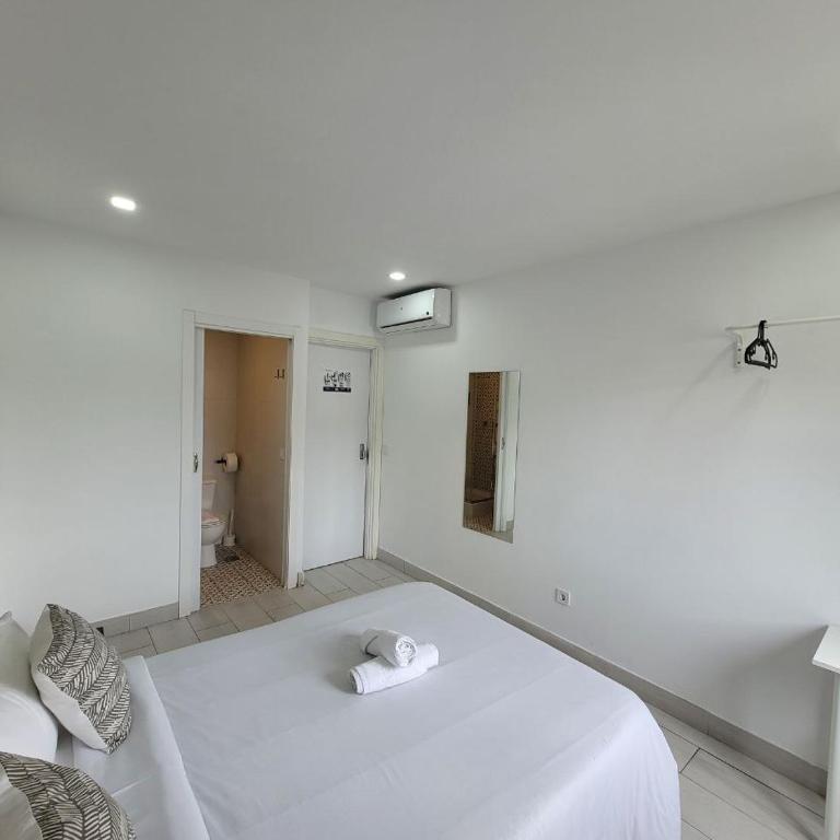 AYZ Silvela - Auto check-in property - Habitación Doble - 22