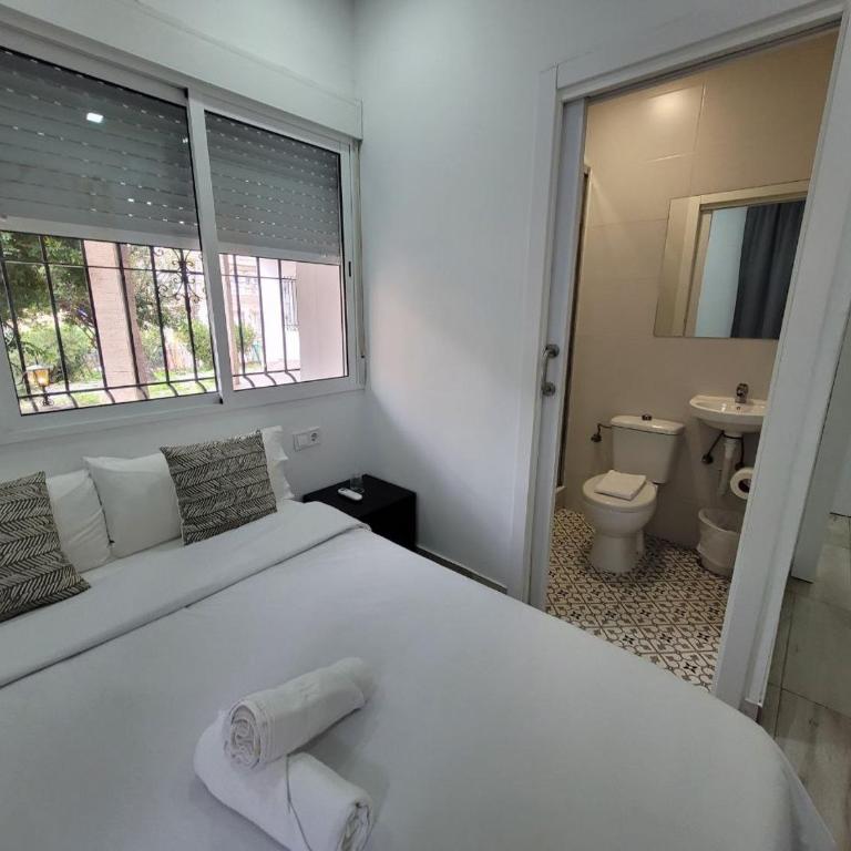 AYZ Silvela - Auto check-in property - Habitación Doble - 24