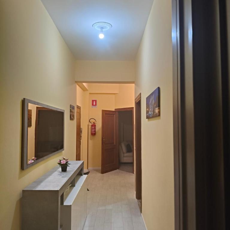 Zefira in Rome - Two-Bedroom Apartment - 15
