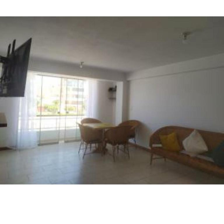 Full ocean - One-Bedroom Apartment - 1