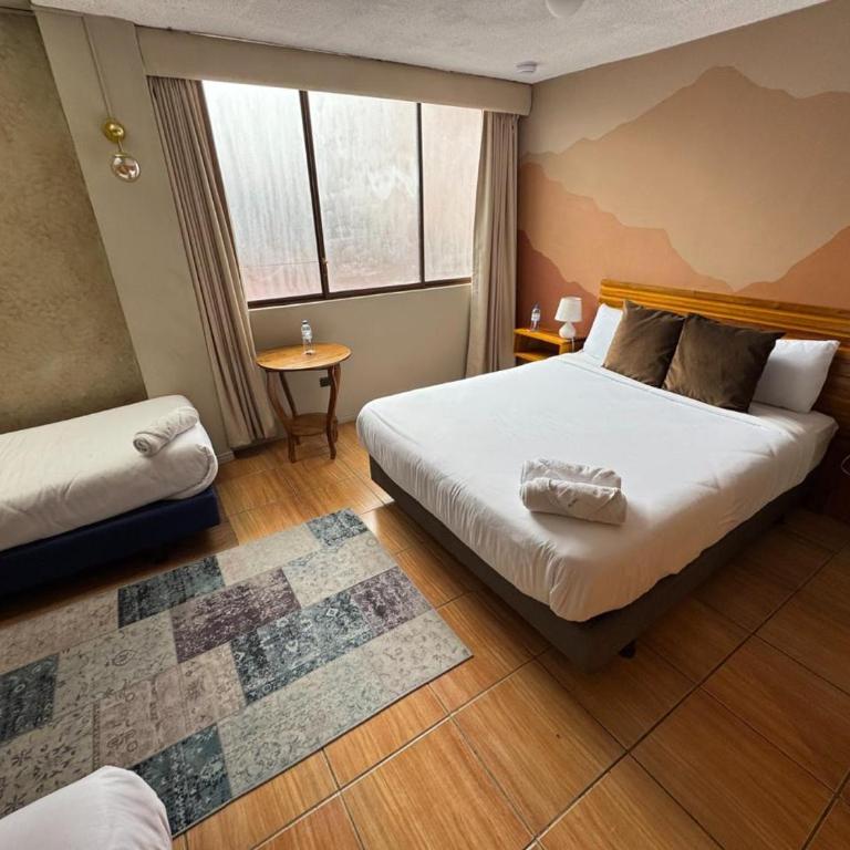 Hotel Agave Baños - Triple Room with Private Bathroom - 10