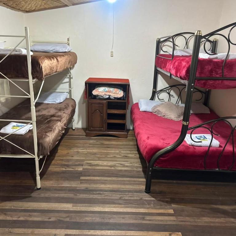 Hostal Casa Cotopaxi - 6-Bed Mixed Dormitory Room - 8