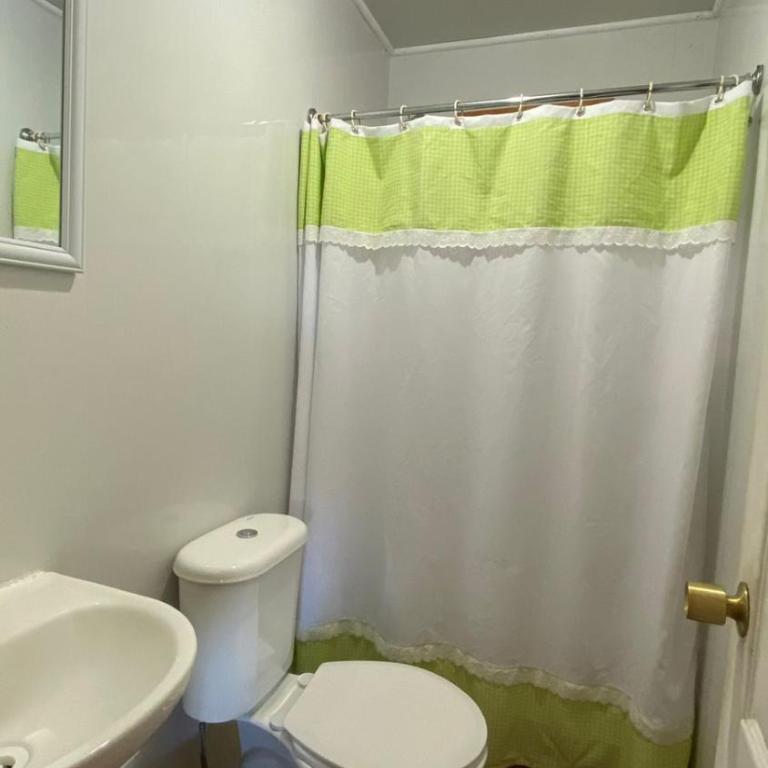 Cabañas Sendero del Lago - Three-Bedroom House - 4