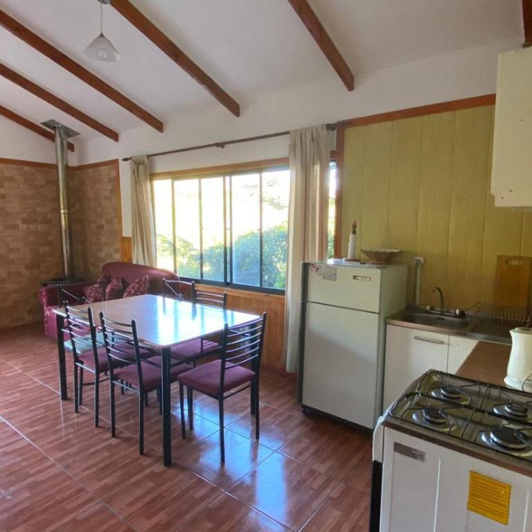 Cabañas Sendero del Lago - Three-Bedroom House - 13