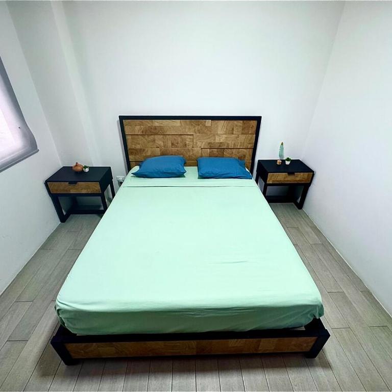Casa Kily - Three-Bedroom House - 41