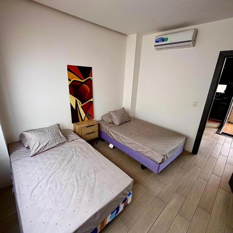 Casa Kily - Three-Bedroom House - 48