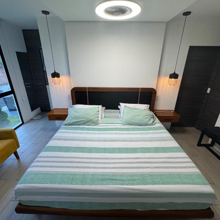 Casa Kily - Three-Bedroom House - 30